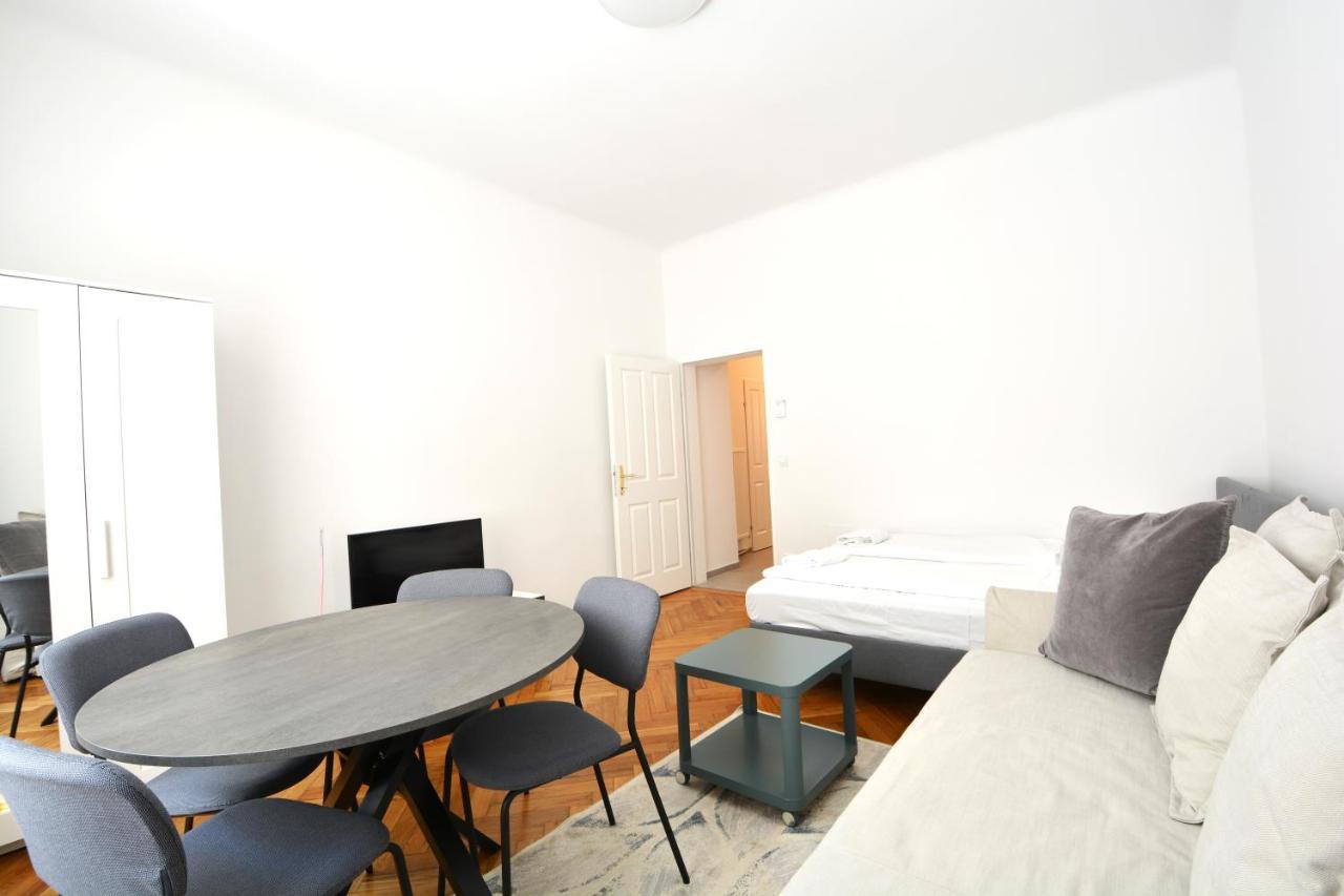 Universum Apartment 4 Bécs Kültér fotó